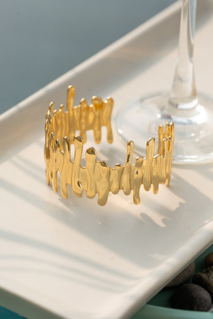 Drip Cuff
