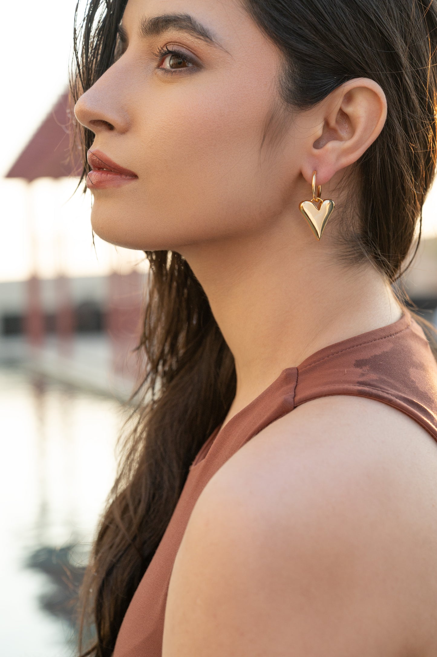 Amora (Gold)