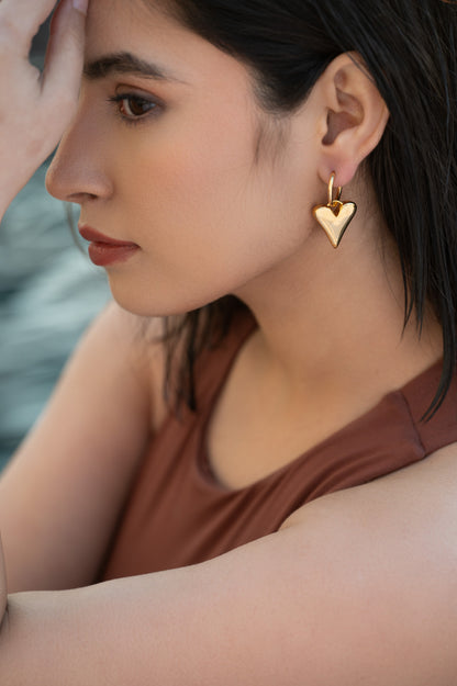 Amora (Gold)