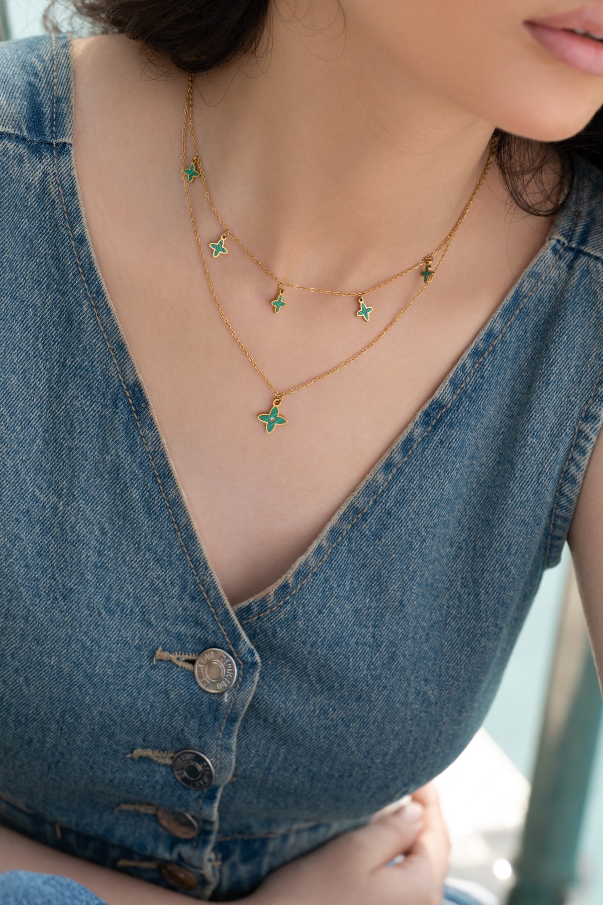 Emerald Charm (Multi Layer)