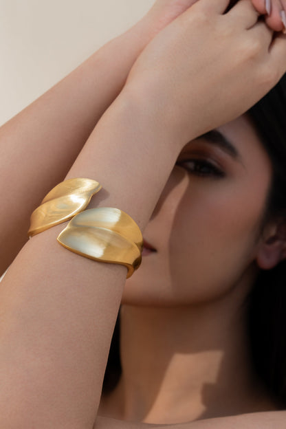 Flora Fold